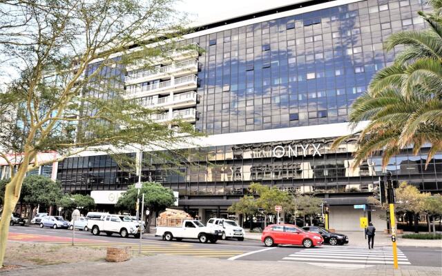 Deluxe Self Catering Studio CPT CTICC