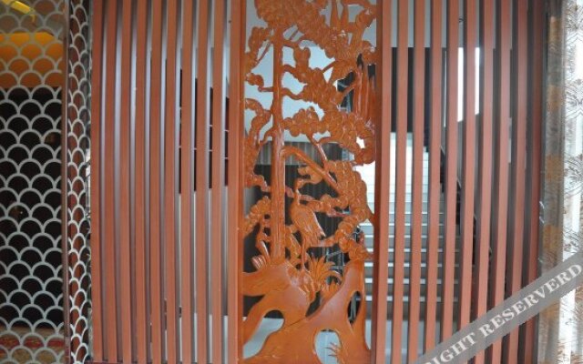 Qinbei Business Hotel