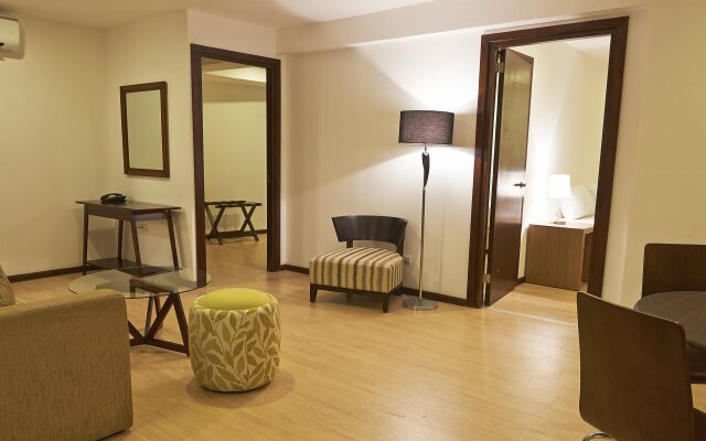 Prestigio Hotel and Apartments
