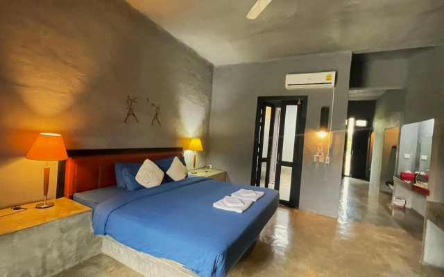Avartarn Miracles Hotel