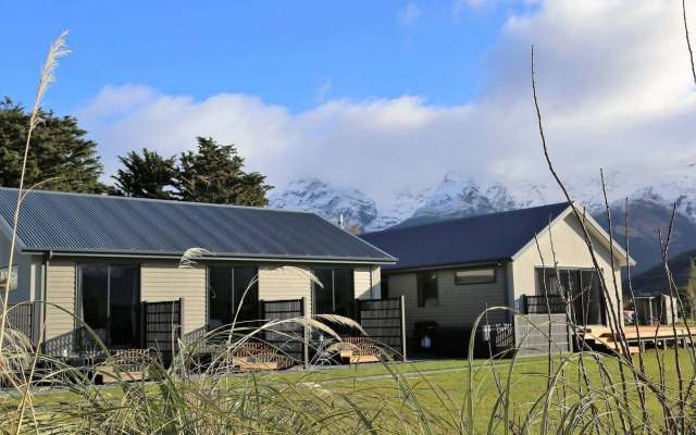 Glenorchy Peaks B&B