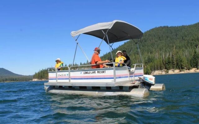 Lemolo Lake Resorts