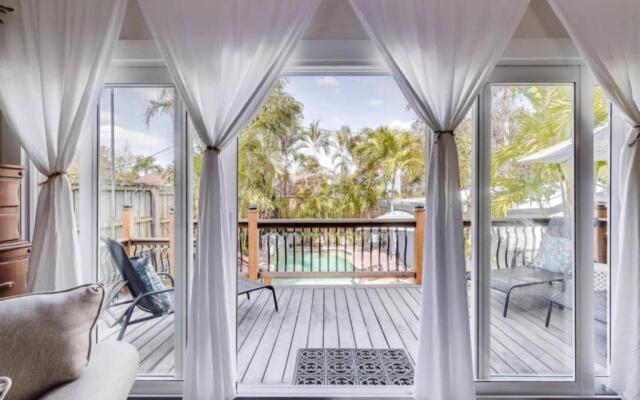 The Periwinkle House - 4bd-2ba - Sleep 10