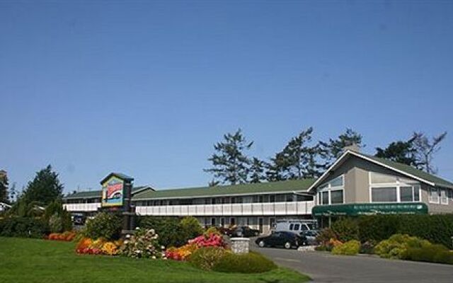 The Cedarwood Inn & Suites