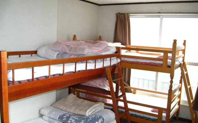 Sapporo Inn NADA - Hostel – Guest Rooms – Sapporo
