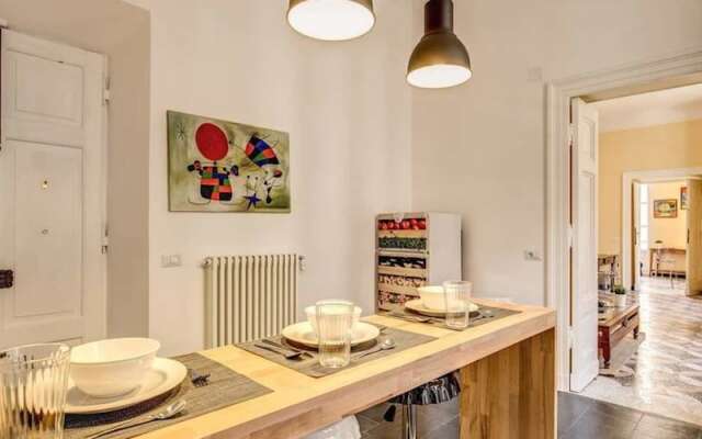 Cavour Colosseum with Balcony