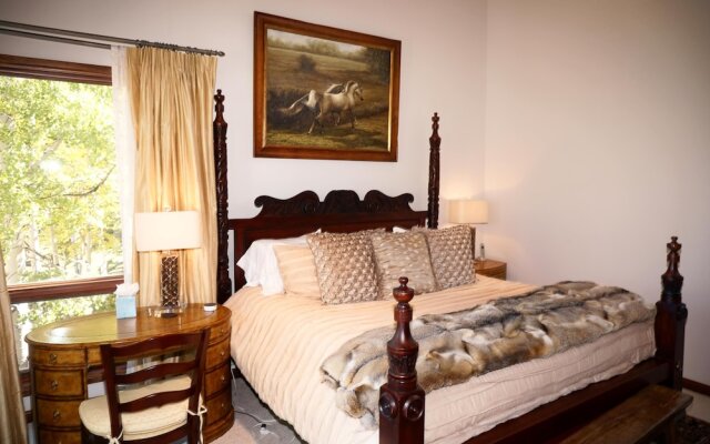 Woodrun V Town House