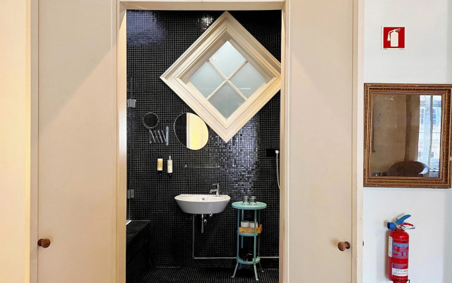 Casa dos Lóios by Shiadu