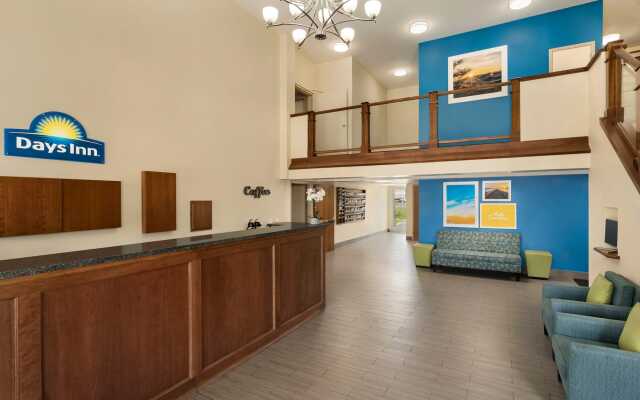 Spark by Hilton Portland Airport Maine Mall