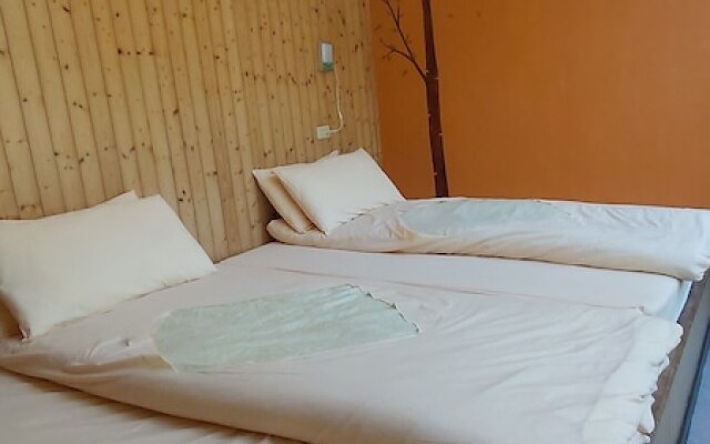 Sanhua B & B