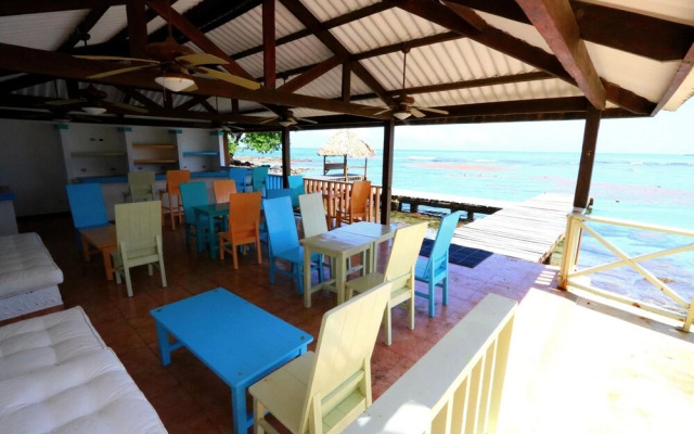 Coconut Grove Lodge