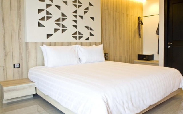 Tsix5 Phenomenal Hotel Pattaya