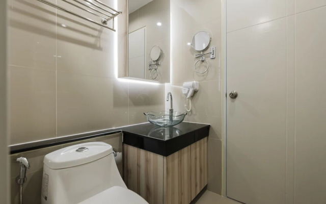 The Grand Jomtien by Favstay