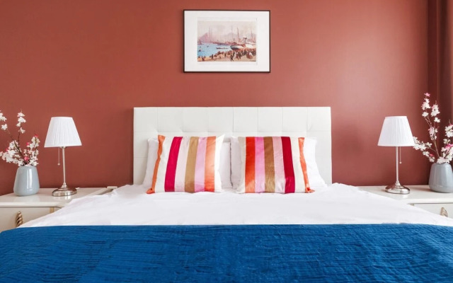 Sea View Flat w Balcony 5 min to Dolmabahce Palace