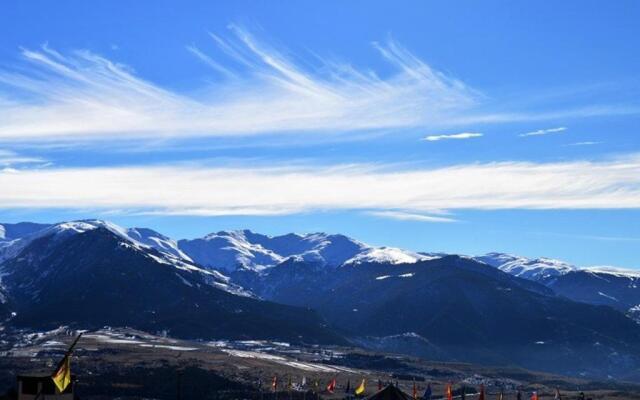 Appartement Font-Romeu-Odeillo-Via, 2 pièces, 6 personnes - FR-1-580-2