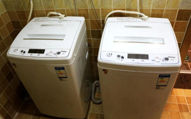 Ziyuoxing International Hostel