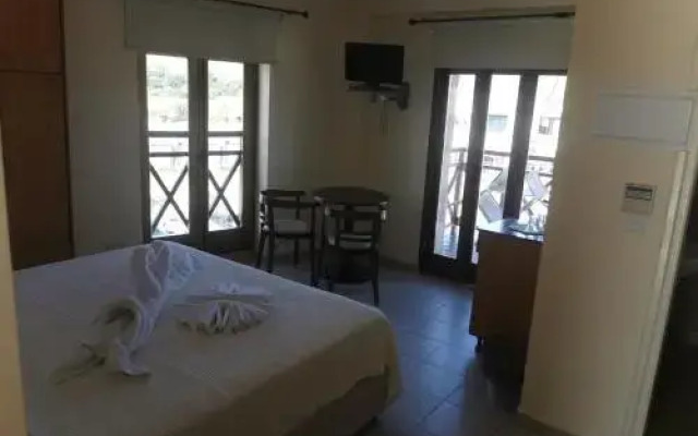 Y + P Latchi Hotel