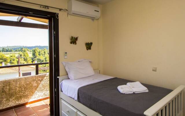 Sofia Summer House, Elani