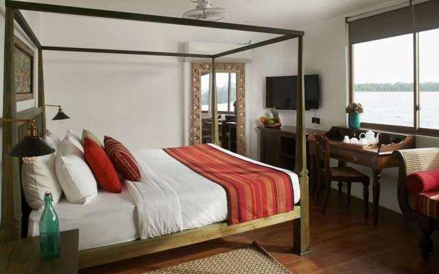 Flow by The Amber Collection - Luxury River Cruises in Sri Lanka