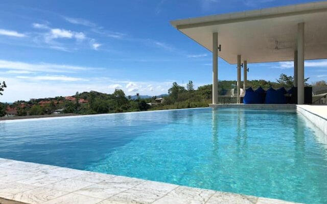 Villa With 4 Bedrooms in Tambon Bo Put, With Wonderful sea View, Private Pool, Furnished Terrace - 700 m From the Beach