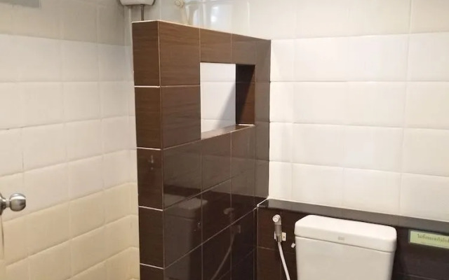 Siri Service Apartment