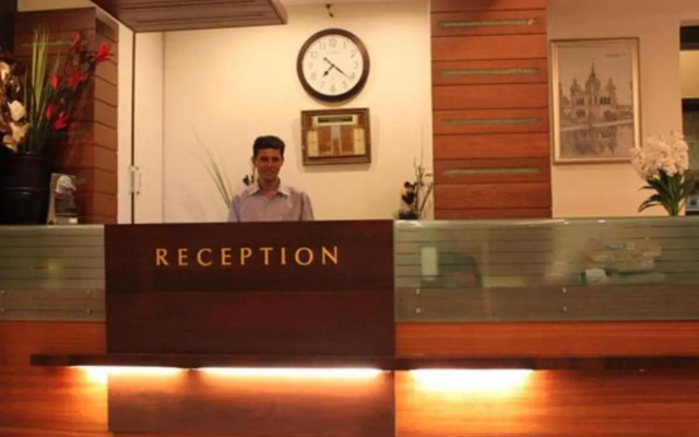 Jaffer Bhai's Brickland Hotel