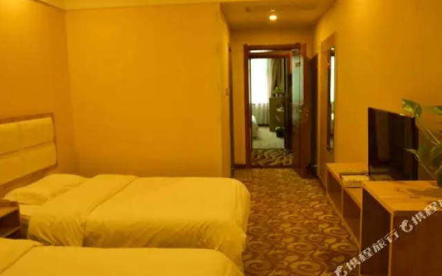 Huashan Hualong Hotel