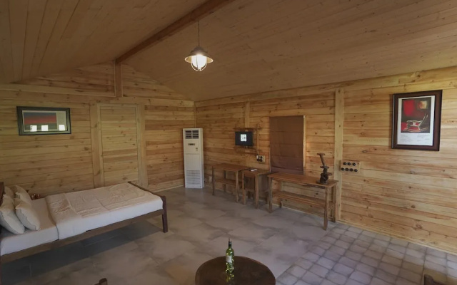 Vinnca Village At Rockhill Adventures & Resorts
