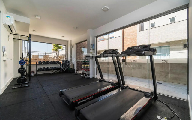 Elegante Apartamento de 3 quartos na Praia de Bombinhas.