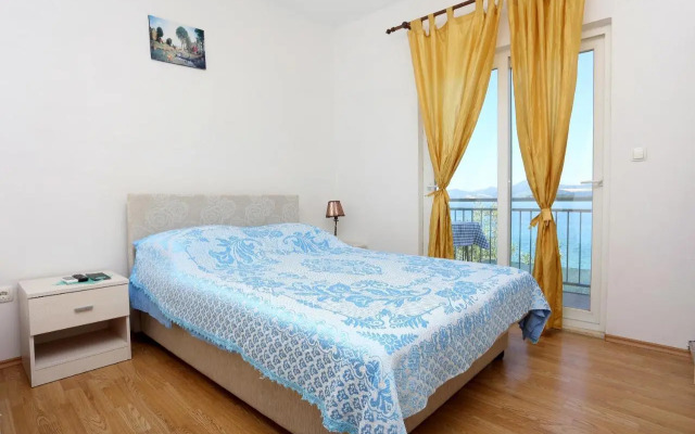 Apartments by the sea Zuronja, Peljesac - 10137