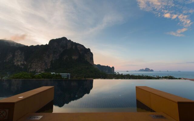 Avani Ao Nang Cliff Krabi Resort
