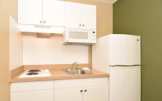 Extended Stay America Suites Sacramento South Natomas