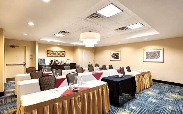 Hilton Garden Inn Fargo