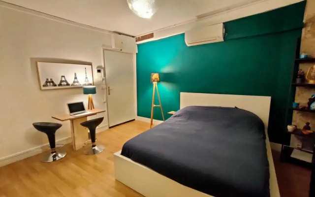 Central & nice ! 3 bedrooms, 2 bathrooms
