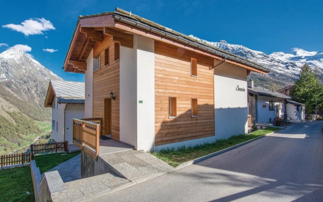 Chalet Saasia