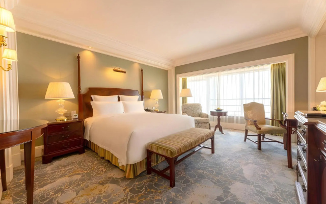Zhongmao Haiyue Hotel