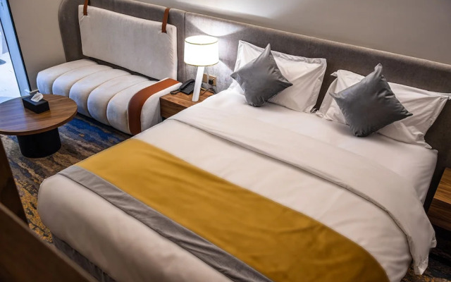 Royal Palace Hotel - Al Moroj