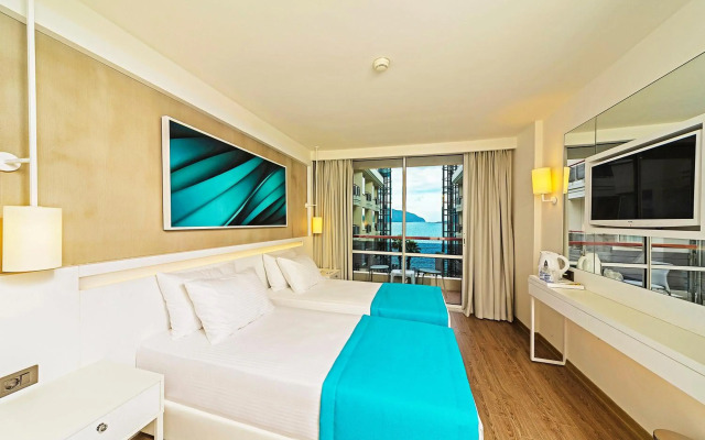 Poseidon Hotel - Adults Only