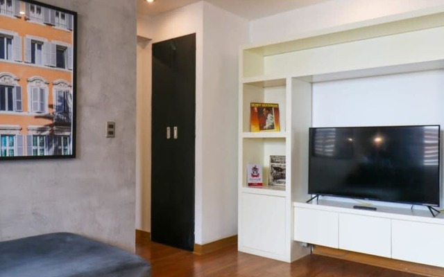 w Picturesque 2BR at Malecon