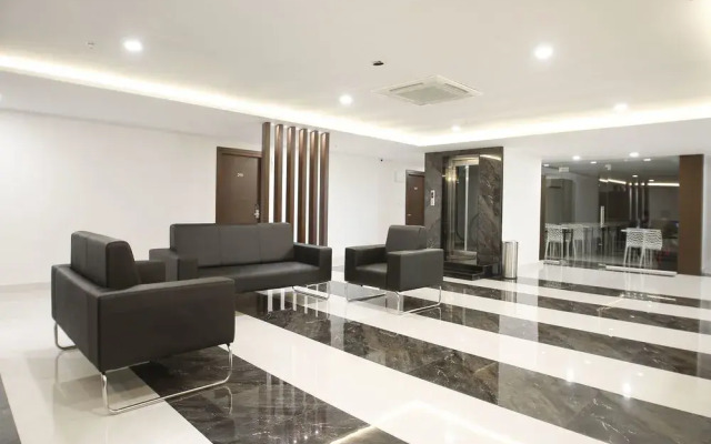 OYO 11411 D Suites