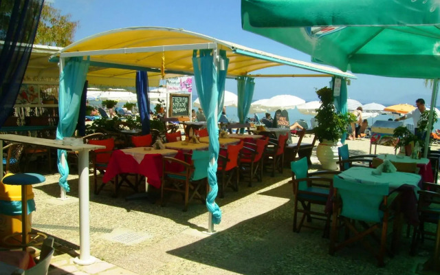 Aggelos Family Hotel