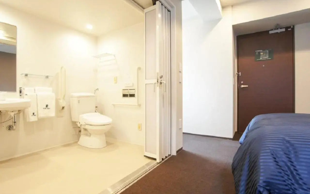 Hotel Live Max Yokohama Motomachi Ekimae