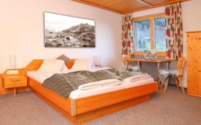 Hotel Garni Madrisa