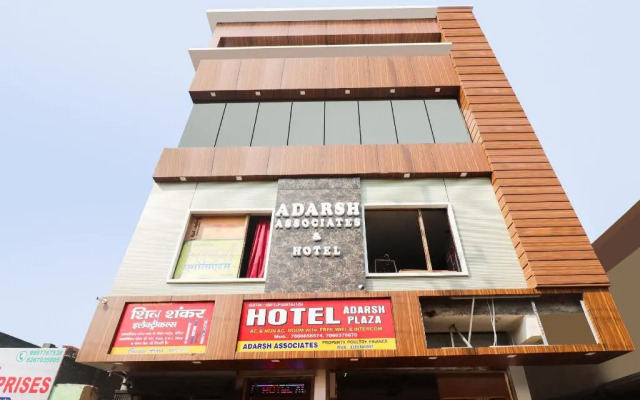 Adarsh Plaza by OYO Rooms