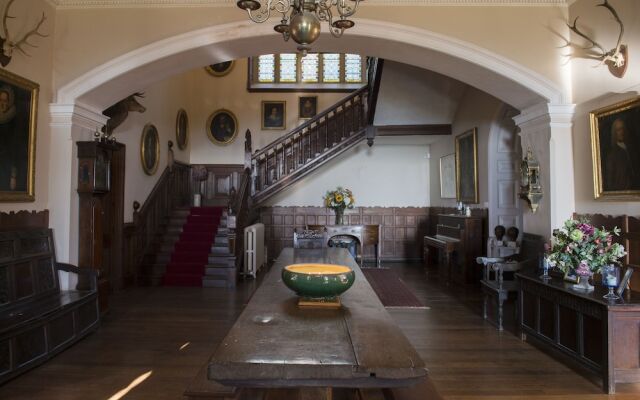 Hall Bed & Breakfast