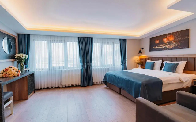 City Port Hotel