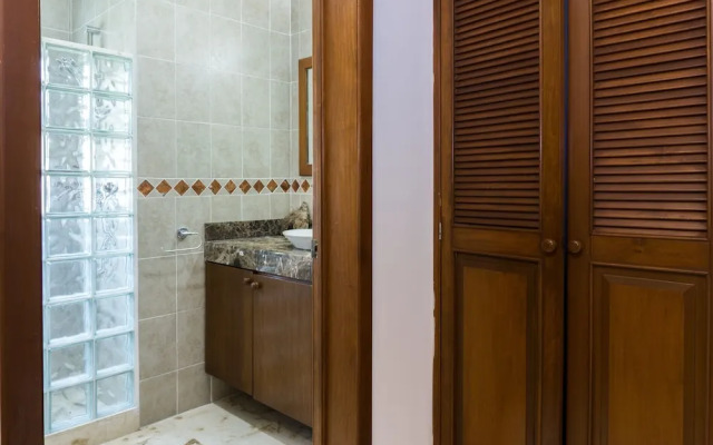 Paseo Del Sol Surf B 301 3 Bedroom Condo by RedAwning