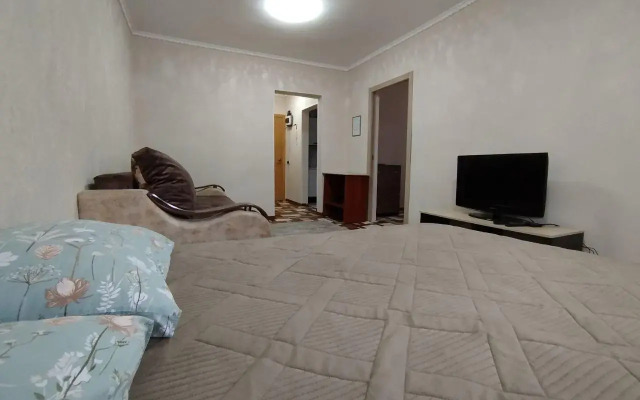 Апартаменты на улице Димитрова 1