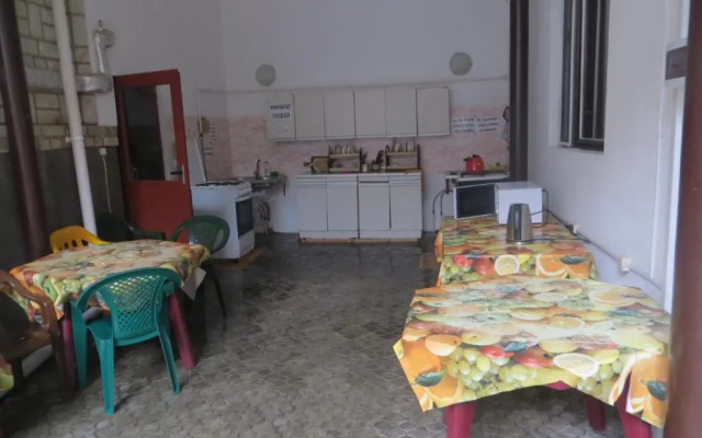 Anafoliya Guest House