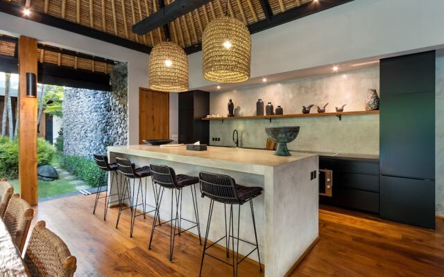 Villa Wolfe by Villa Finder